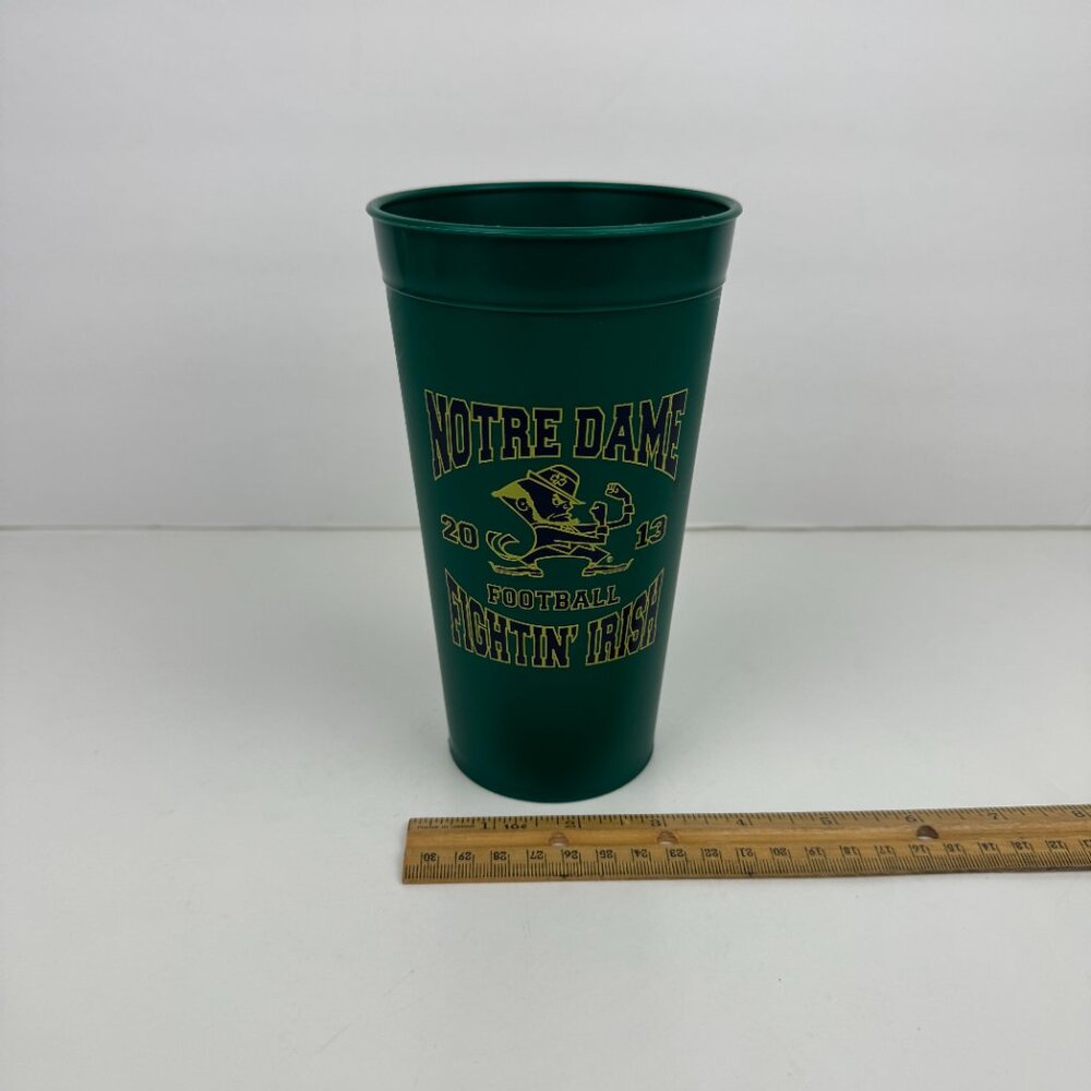 Plastic 2013 Green Notre Dame Football Fighting Irish‎ Drinking Cup w Schedule